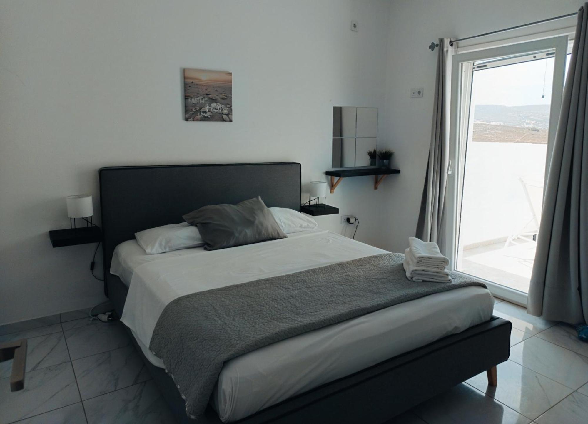 Mia Casa Apartment เนาซา ภายนอก รูปภาพ